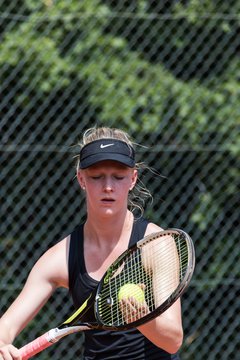 Bild 158 - Stadtwerke Pinneberg Cup Freitag